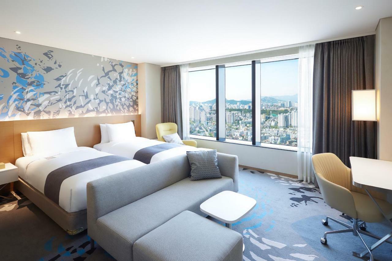 Novotel Suites Ambassador Seoul Yongsan Екстер'єр фото