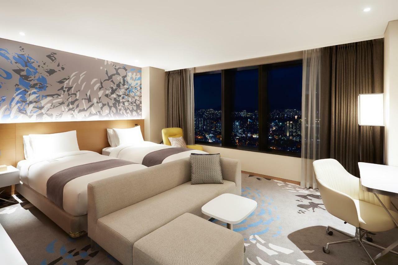 Novotel Suites Ambassador Seoul Yongsan Екстер'єр фото