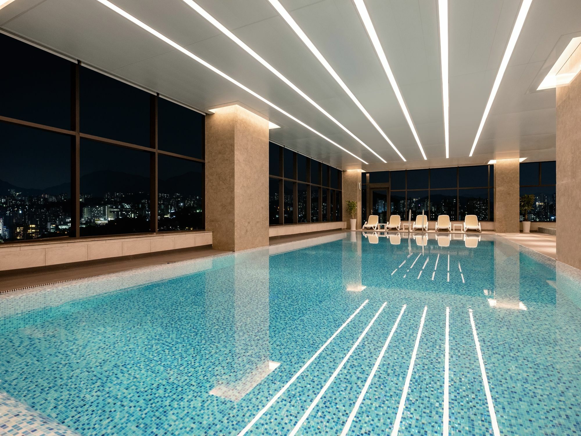 Novotel Suites Ambassador Seoul Yongsan Екстер'єр фото